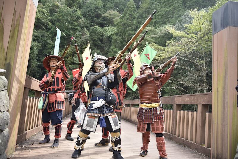 第15回 八王子北条氏照まつりの見どころは八王子北条甲冑武者隊と友好都市の北条武者隊による演武とパレード